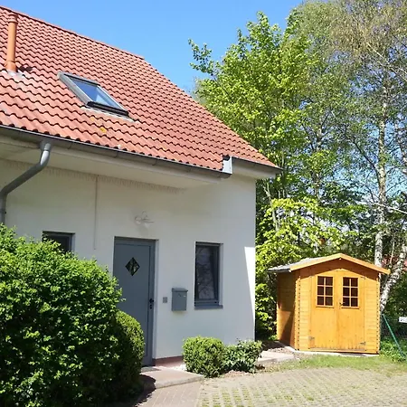 Appartement Leuchtturmstrasse Haus 12, Nur 150 M Vom Entfernt *